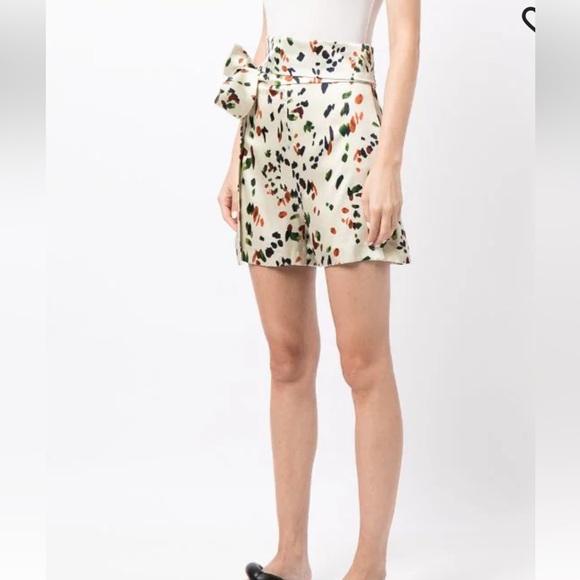 Silvia Tcherassi
watercolour-print silk shorts - Picture 3 of 7